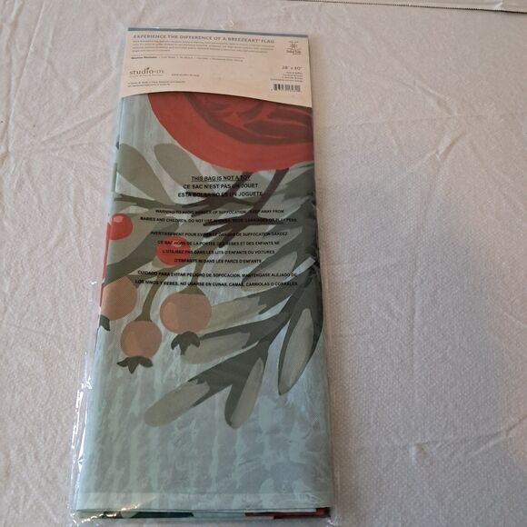 Breeze Art Garden Flag Banner USA Cardinal Wreath Winter Yard Studio M 28" x 40" - Picture 7 of 7